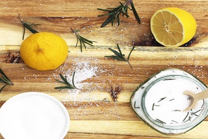 lemon-rosemary-bath-salts-diy lemon-rosemary-bath-salts-diy
