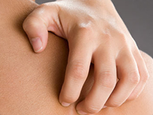 relieves-itchy-skin relieves-itchy-skin